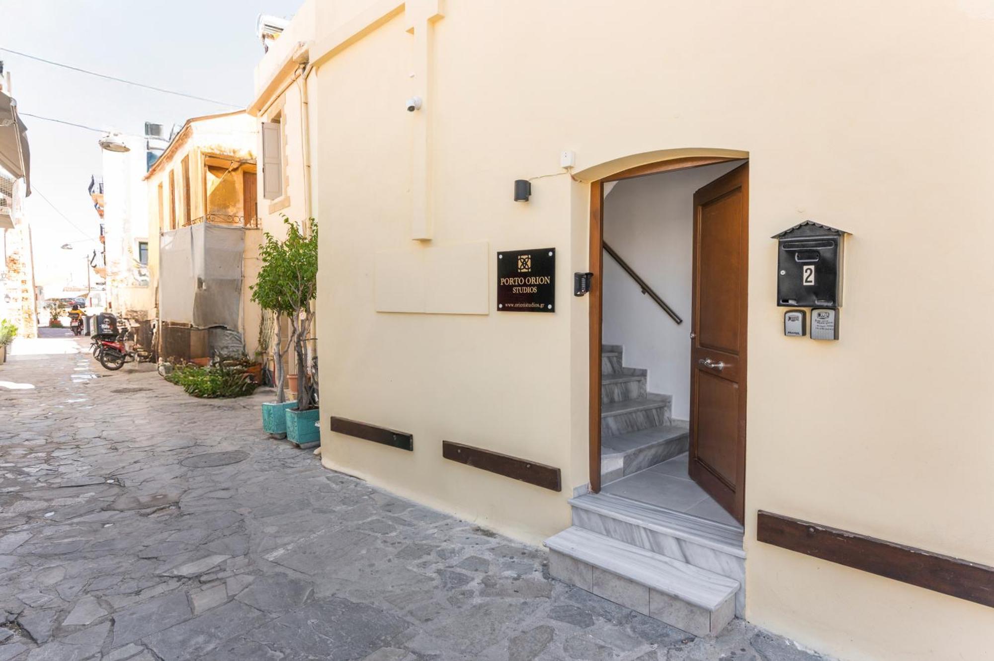 Porto Orion Studios Chania  Bagian luar foto